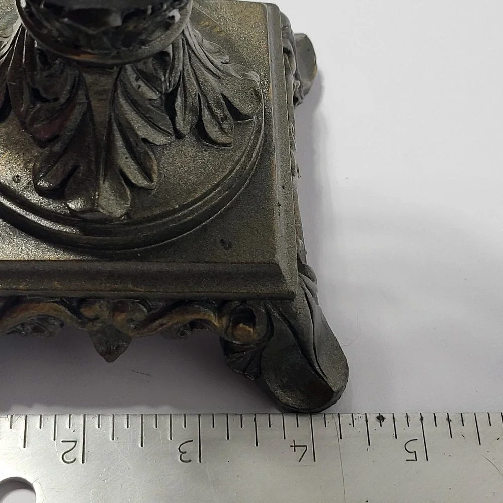 N/A ornate apothecary